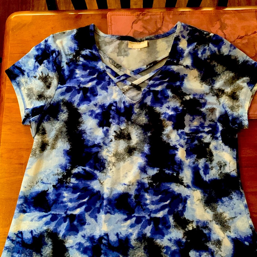 Cute and very soft tie dye print dress